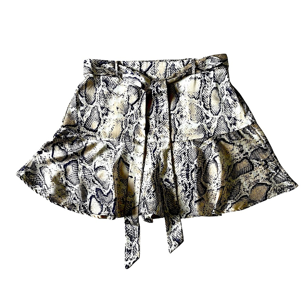 ALTAR’D STATE Phyton Print Belted Ruffle Skort